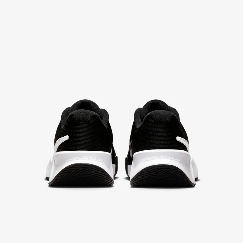 Nike Women's GP Challenge Pro Hard Court Tennis Shoes